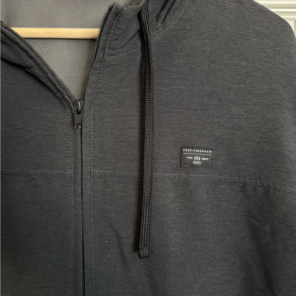 Travis Matthew’s Elements Of Surprise Full Zip Hoodie - Yocha Dehe - Picture 6 of 9
